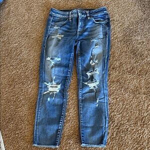 Women’s American Eagle outfitters Jegging crop jeans denim rips sz 4 regular
